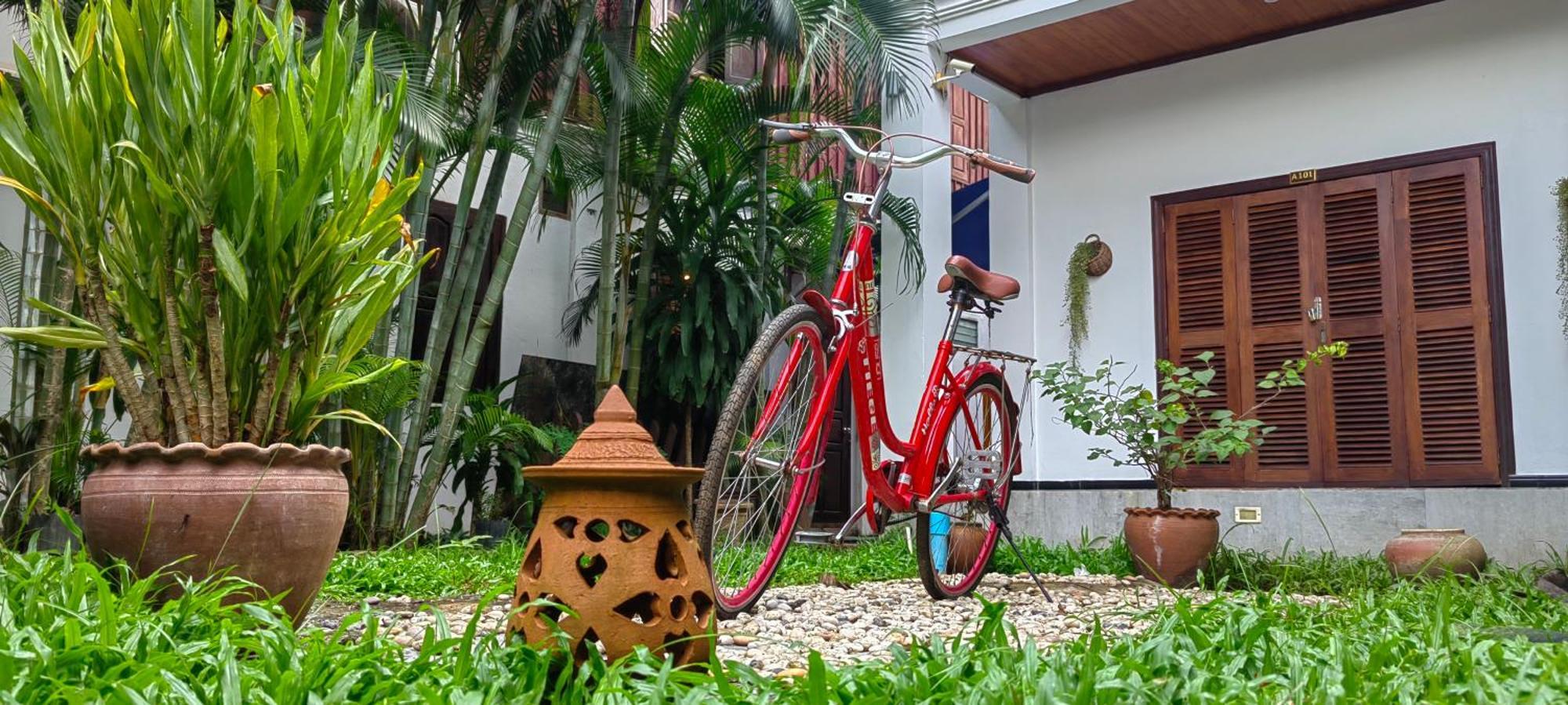 Wisdom Mystery Hotel Luang Prabang Exterior foto